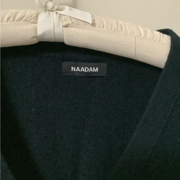 NAADAM Cashmere Sleeveless Sweater - Picture 3 of 3